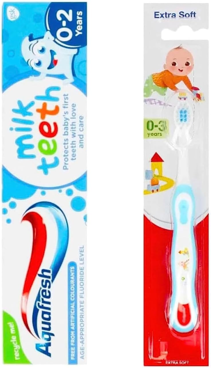 Aquafresh Milk Teeth 0-2 Years Toothpaste Set with Extra Soft Toothbrush 0-3 Years