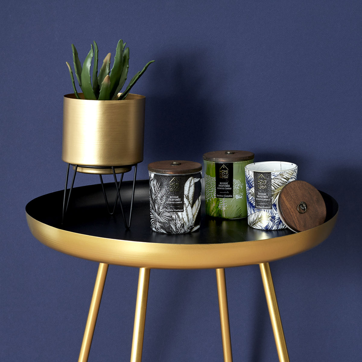 Table D Appoint Plateau Rond Noir Et Dore
