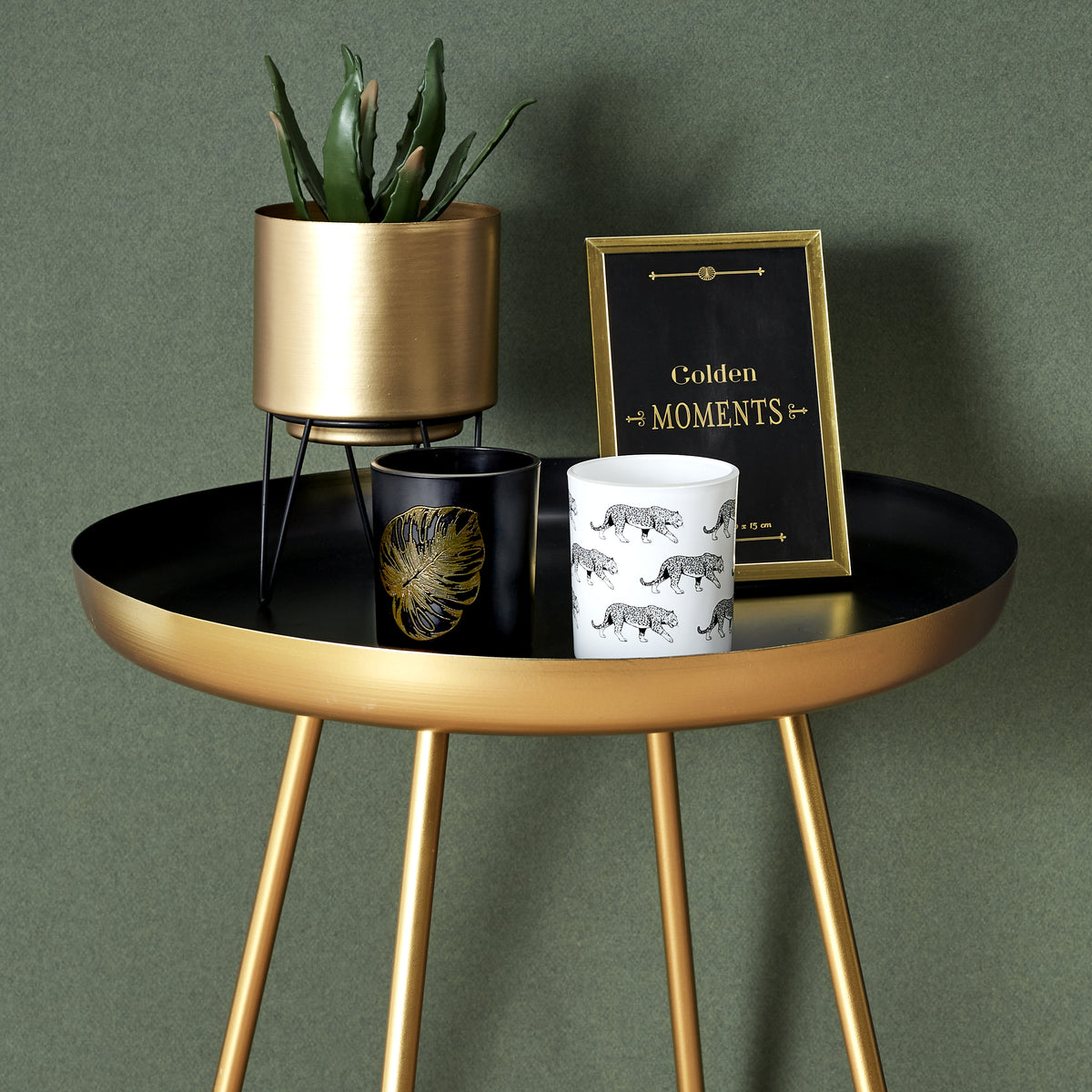 Table D Appoint Plateau Rond Noir Et Dore