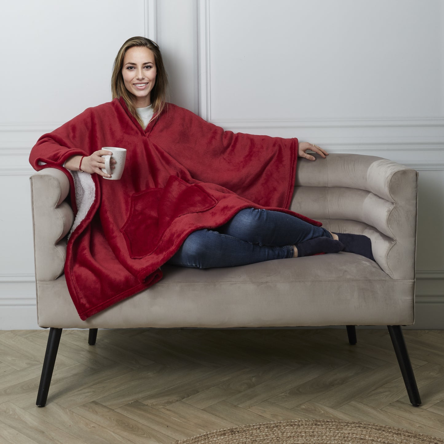 Plaid Poncho Rouge